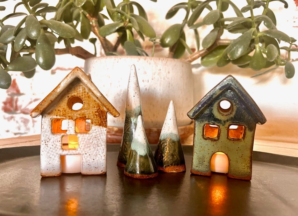 Winter Village Handbuilding Workshop @ The Foundry Co-Op